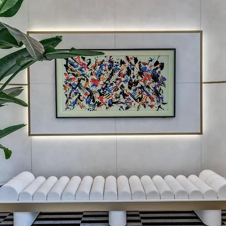 Ξενοδοχείο The Spotlight Boutique 4*