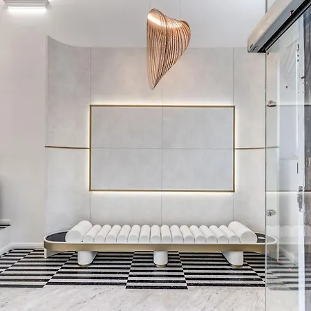 The Spotlight Boutique