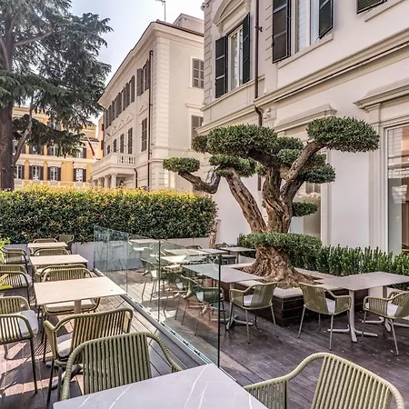 The Spotlight Boutique 4*