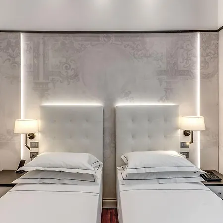 The Spotlight Boutique Roma