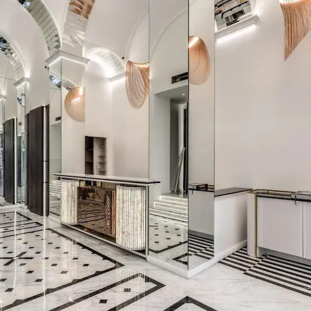 The Spotlight Boutique