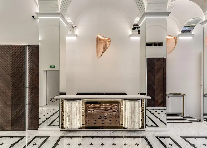 The Spotlight Boutique روما