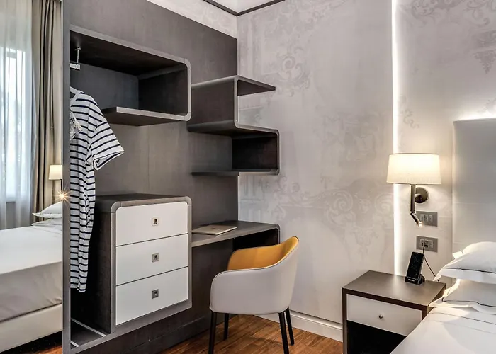 The Spotlight Boutique