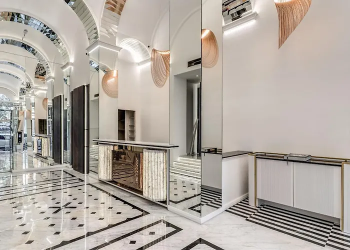 The Spotlight Boutique