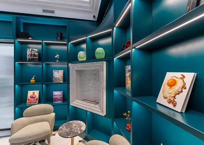 The Spotlight Boutique 4* روما